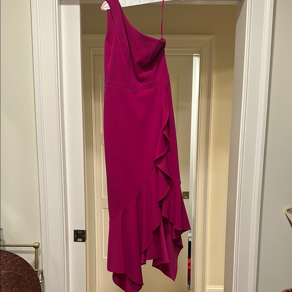 Elegant Magenta One-Shoulder Dress